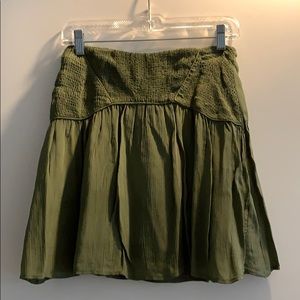 Zara olive mini skirt